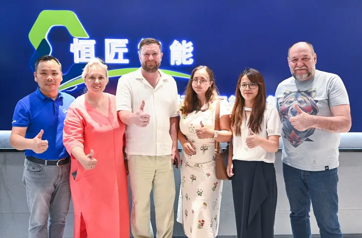 เยี่ยมชมลูกค้า